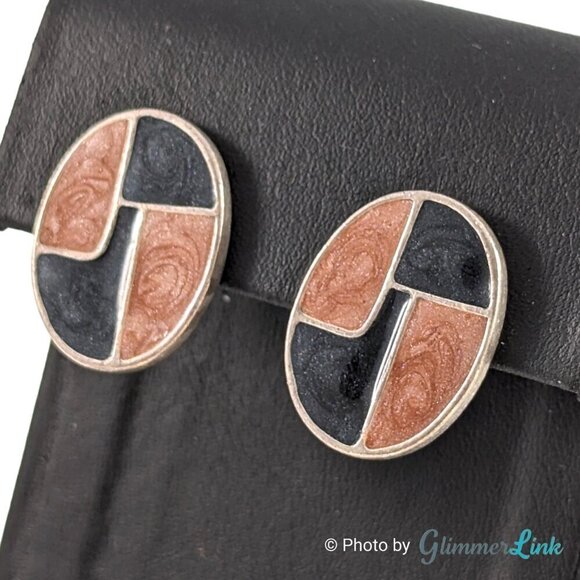 Chico's Oval Brown Black Swirl Checkered Enamel Pierced Silver Tone Earrings - Picture 4 of 10